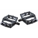 DMR V6 flat pedals