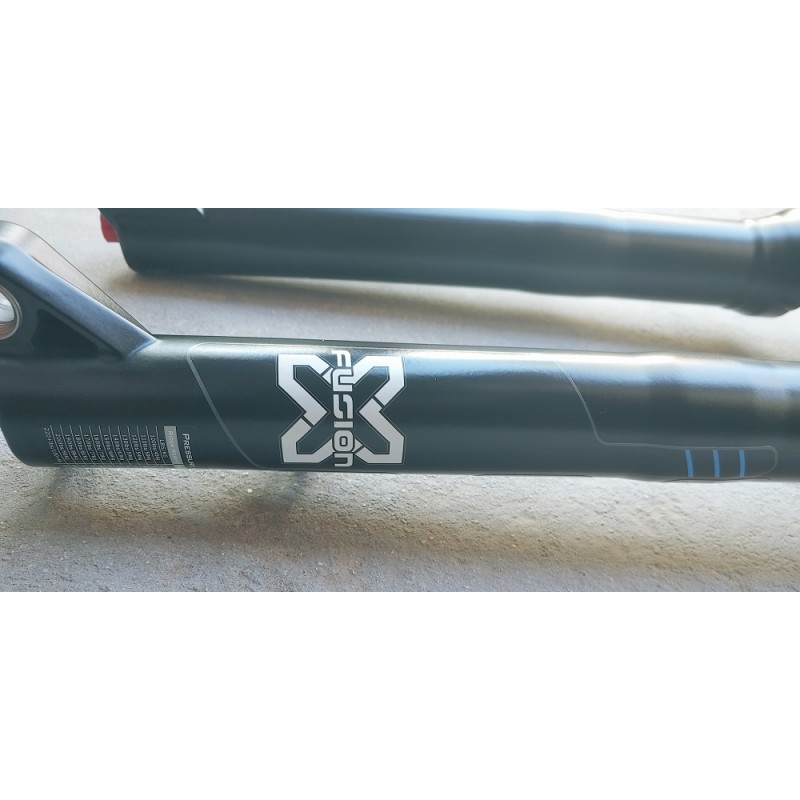 X Fusion RC32 29er 100mm boost Summit Bikes