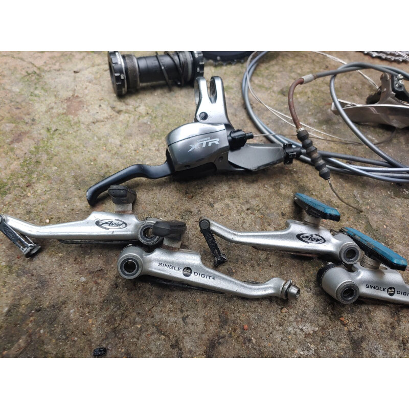 Shimano XTR M960 3x9 vintage groupset - excl v-brakes